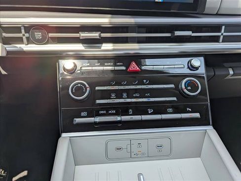 New 2026 Hyundai Santa Fe SE FWD image 19