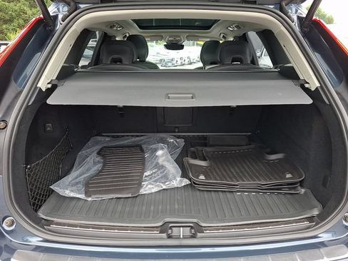 Certified 2023 Volvo XC60 B5 Ultimate w/ Climate Package AWD/4WD image 29