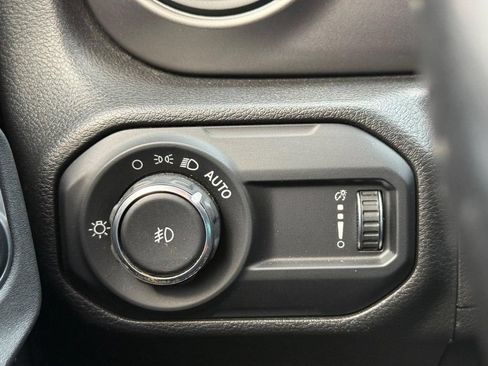 Certified 2023 Jeep Wrangler Unlimited Sport AWD/4WD image 22