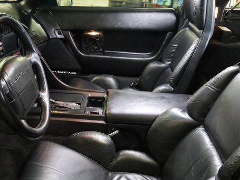 Used 1992 Chevrolet Corvette Coupe image 10