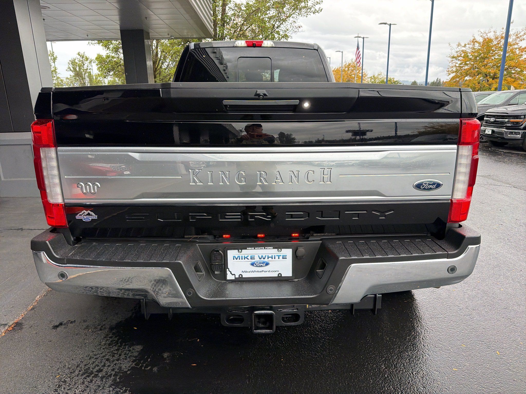 Used 2017 Ford F350 King Ranch w/ King Ranch Ultimate Package AWD/4WD image 17