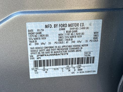 Used 2024 Ford Edge SEL image 29