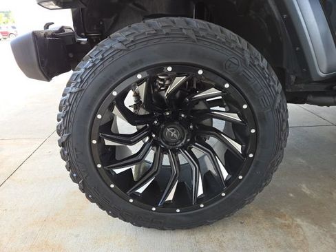 Used 2019 Jeep Wrangler Sport w/ Quick Order Package 23S AWD/4WD image 57