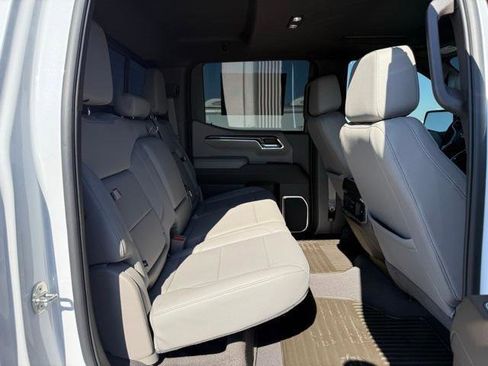 Used 2022 Chevrolet Silverado 1500 LTZ w/ LTZ Premium Texas Edition image 33