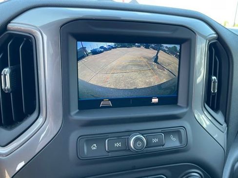 Used 2022 Chevrolet Silverado 1500 Custom w/ Safety Confidence Package RWD image 23