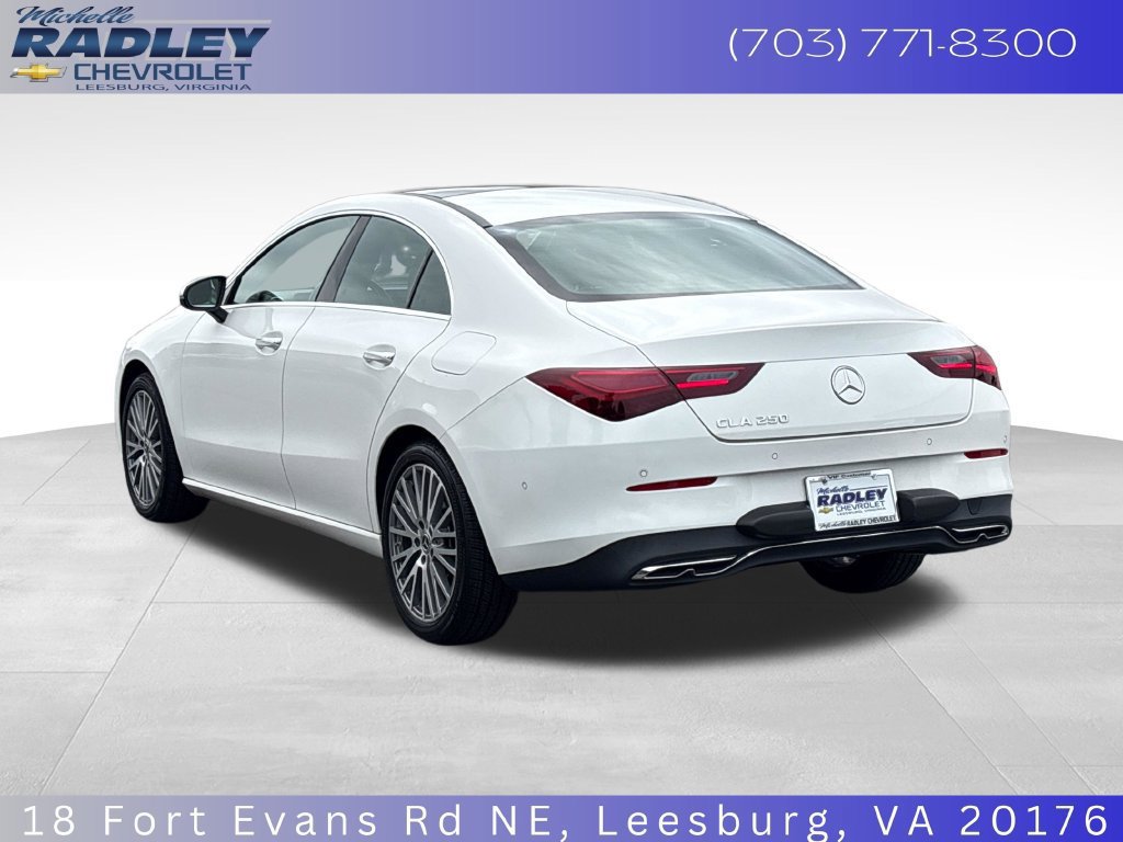 Used 2025 Mercedes-Benz CLA 250 image 3