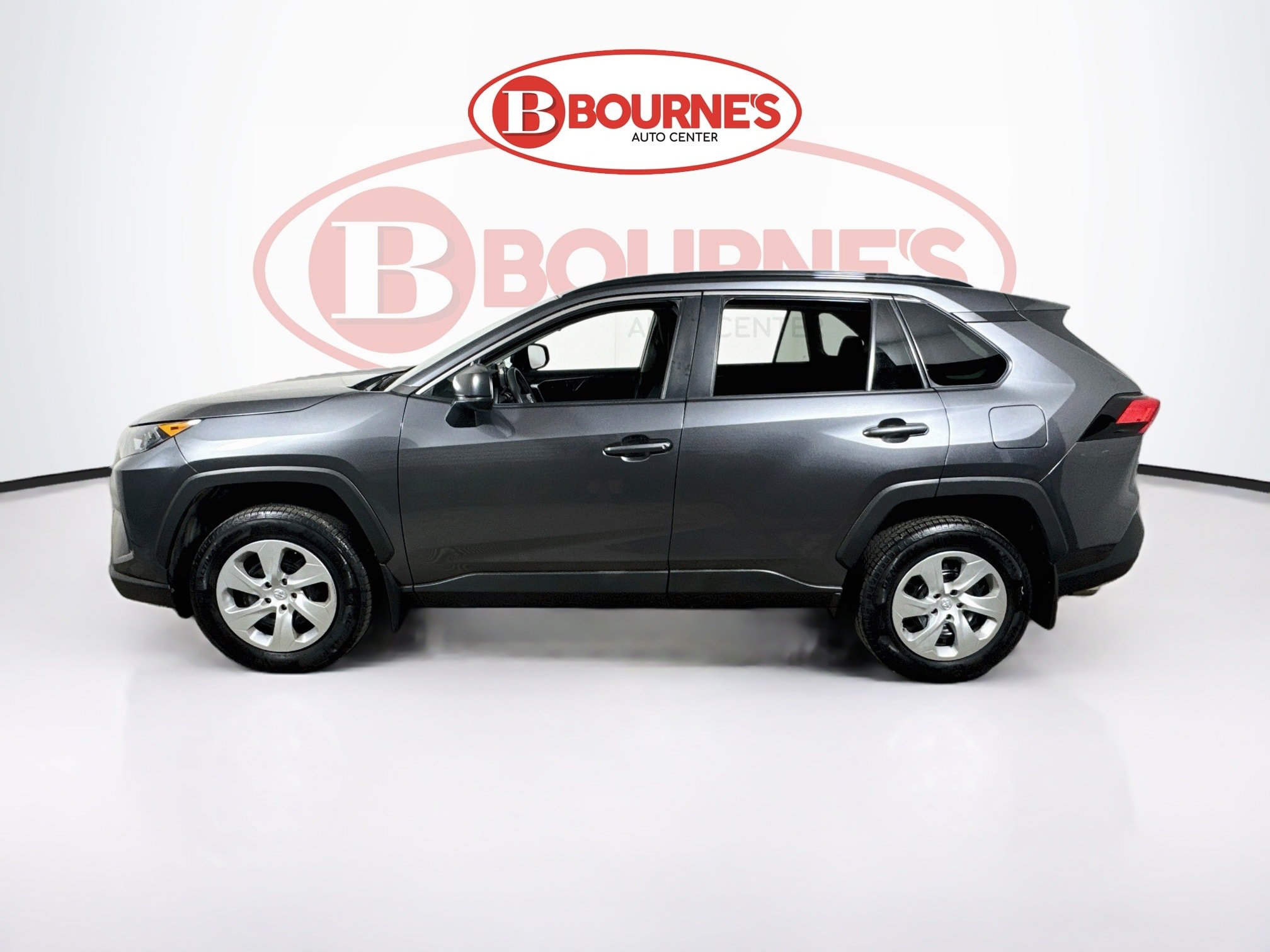 Used 2021 Toyota RAV4 LE AWD/4WD image 5