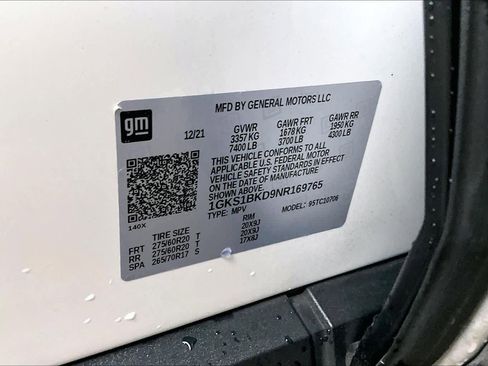 Used 2022 GMC Yukon SLT w/ SLT Premium Package image 31