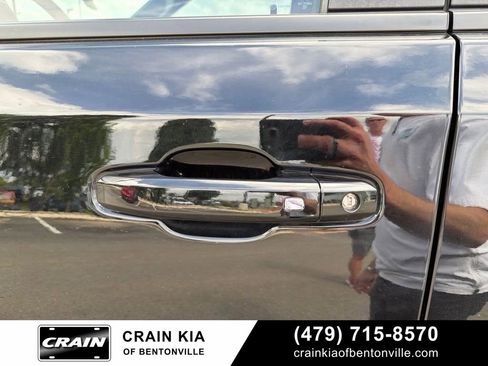 Used 2022 Chevrolet Silverado 1500 RST w/ Redline Edition AWD/4WD image 11