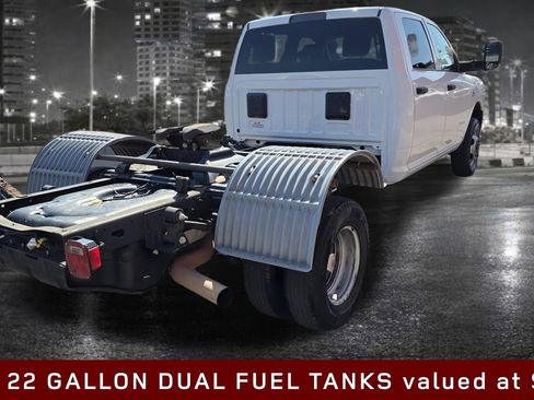 Used 2022 RAM 3500 Tradesman w/ Max Tow Package AWD/4WD image 9
