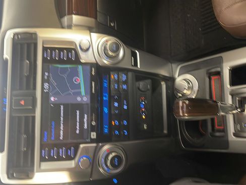 Used 2023 Toyota 4Runner Limited image 23