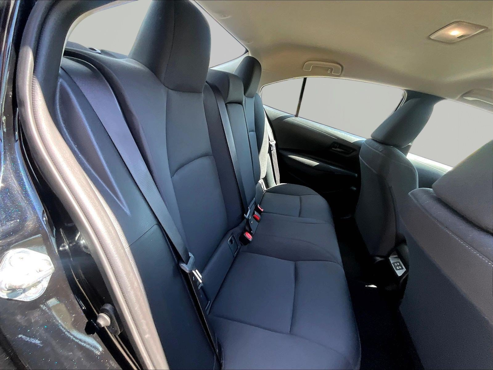 Used 2024 Toyota Corolla LE FWD image 25