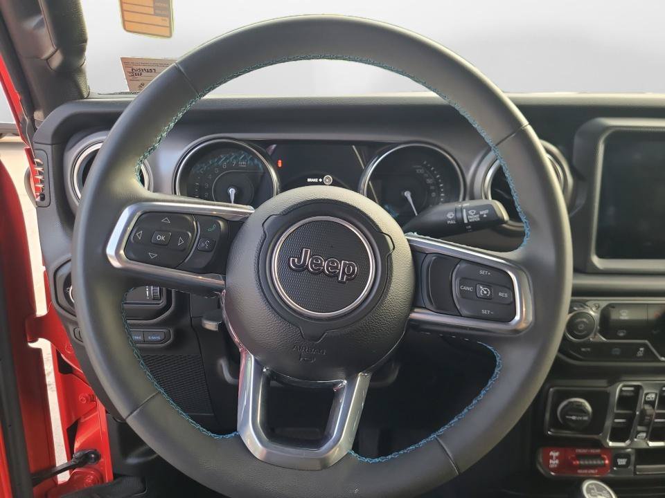 Used 2023 Jeep Wrangler Unlimited Rubicon 4xe AWD/4WD image 13
