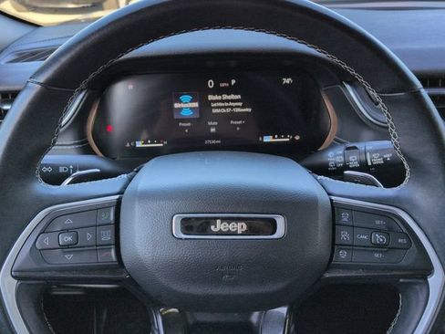 Certified 2022 Jeep Grand Cherokee L Laredo RWD image 33