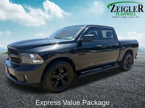 Used 2019 RAM 1500 Express w/ Wheel & Sound Group AWD/4WD image 2