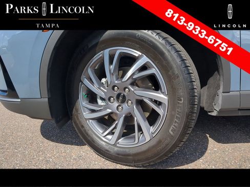 Certified 2023 Lincoln Corsair FWD image 33