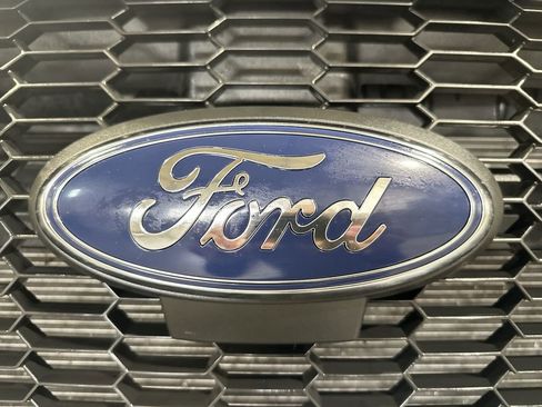 Used 2024 Ford Transit 250 Low Roof w/ Exterior Upgrade Package image 26