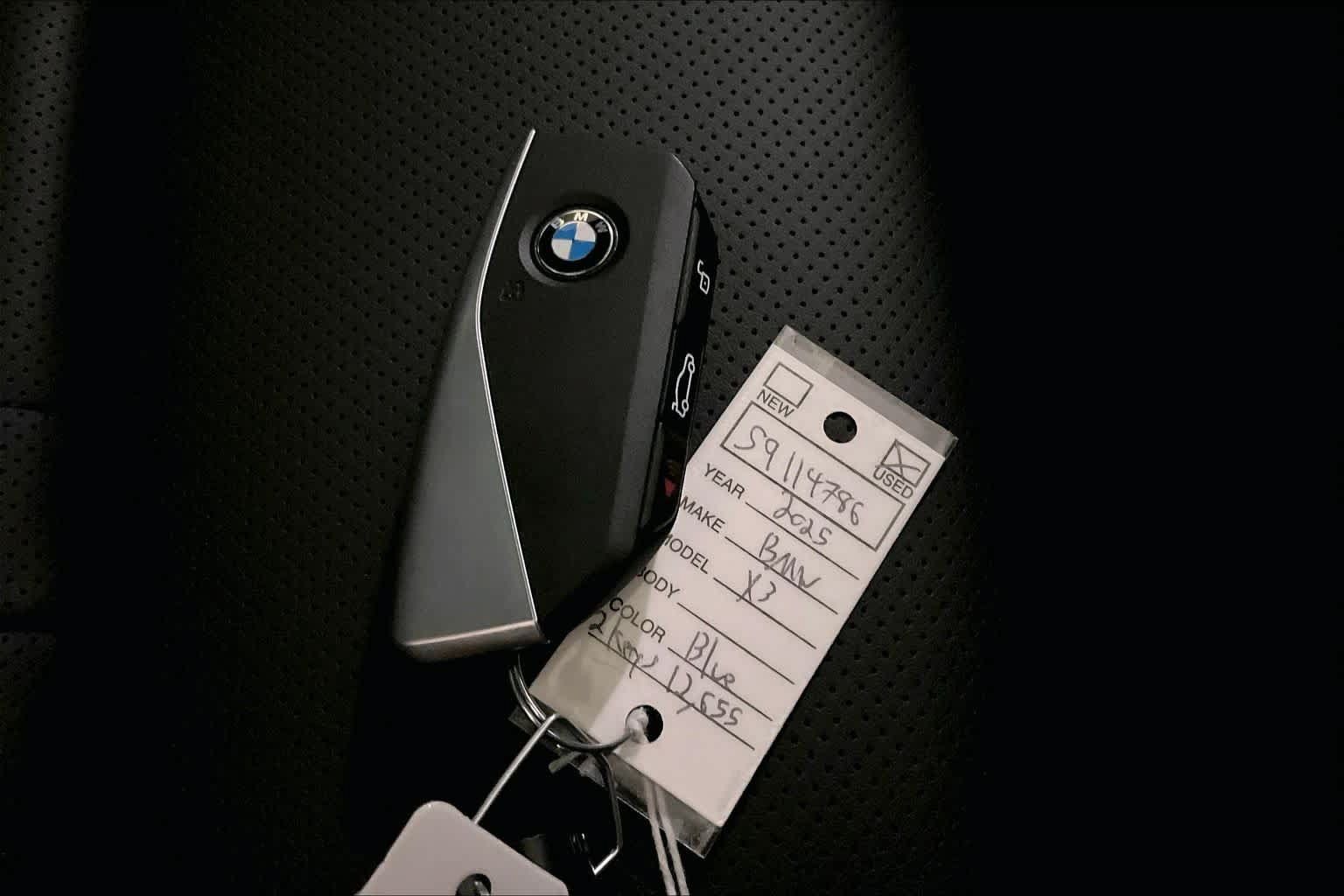 Used 2025 BMW X3 xDrive30i w/ Premium Package AWD/4WD image 14
