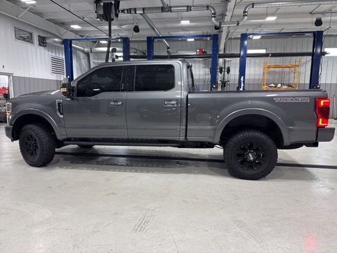 Used 2022 Ford F250 Platinum w/ Tremor Off-Road Package image 7