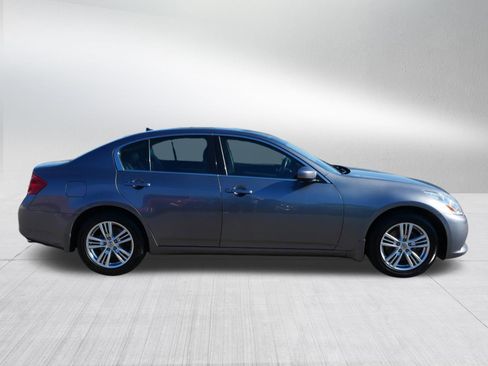 Used 2013 INFINITI G37 x Sedan w/ Premium Pkg AWD/4WD image 8