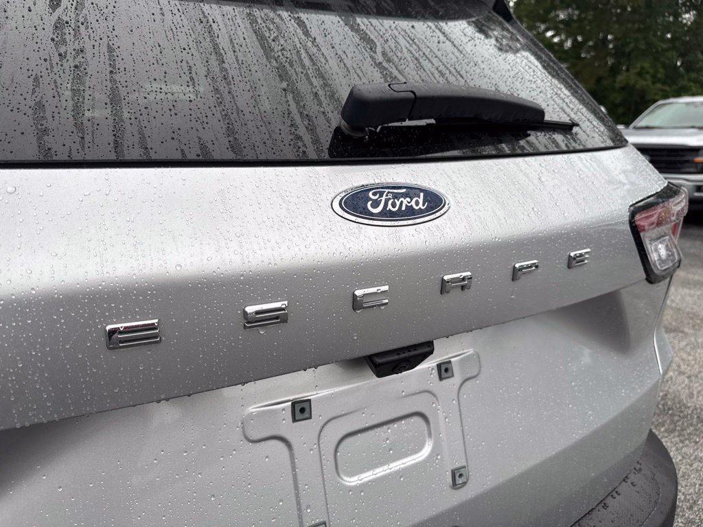 Used 2020 Ford Escape SEL FWD image 38