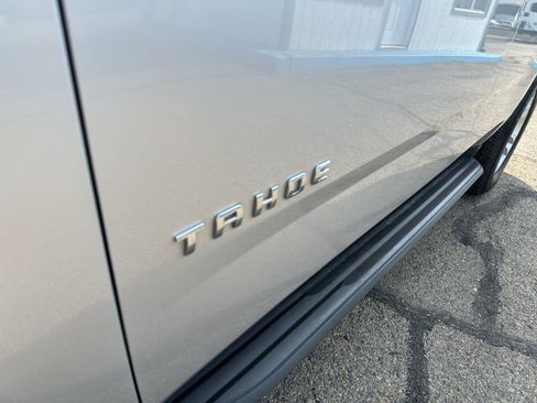 Used 2017 Chevrolet Tahoe LT w/ Luxury Package AWD/4WD image 10