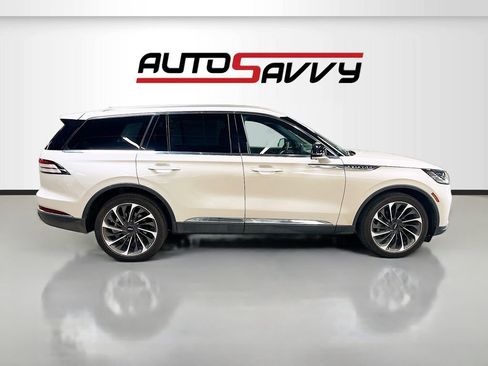 Used 2025 Lincoln Aviator Reserve w/ Equipment Group 201A AWD/4WD image 8