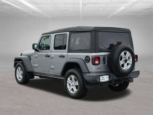 Used 2021 Jeep Wrangler Unlimited Sport AWD/4WD image 6