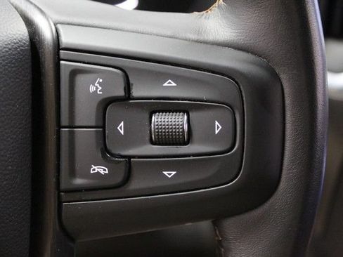 Certified 2022 GMC Sierra 1500 AT4 w/ AT4 Premium Package AWD/4WD image 24