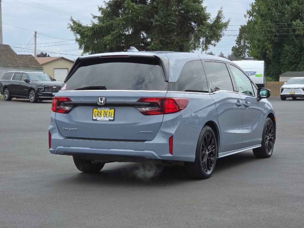 Used 2025 Honda Odyssey Sport-L image 5