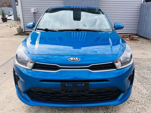 Used 2021 Kia Rio S image 2