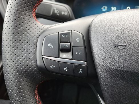 Certified 2023 Ford Escape ST-Line Elite w/ Premium Technology Package image 22