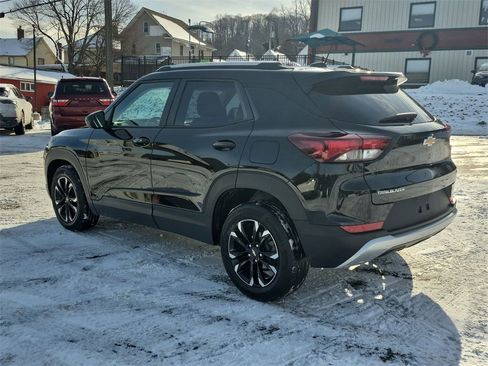 Used 2023 Chevrolet TrailBlazer LT w/ Convenience Package image 13