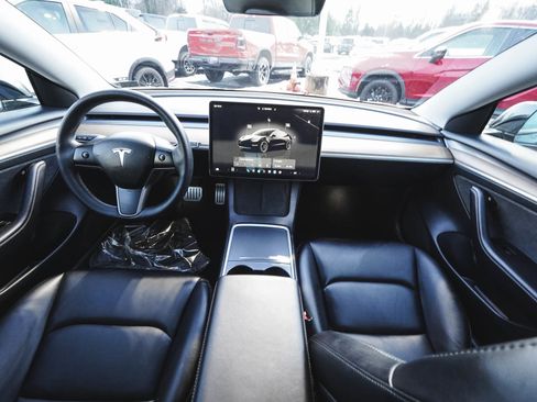 Used 2023 Tesla Model 3 Performance image 30