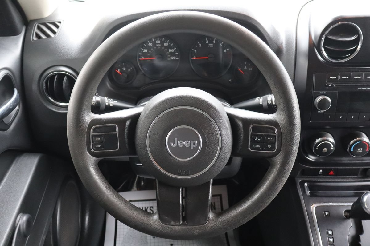 Used 2013 Jeep Patriot Sport AWD/4WD image 18