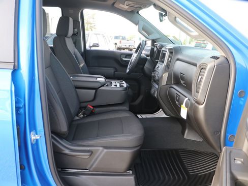 New 2026 Chevrolet Silverado 1500 Custom w/ LPO, Dark Essentials Package image 31