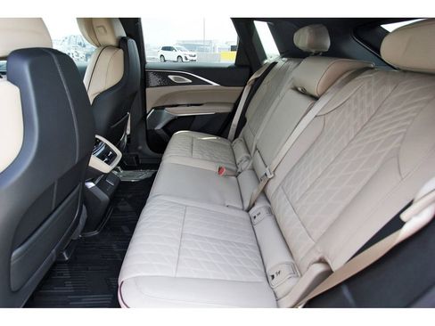 New 2025 Cadillac Lyriq Sport image 7