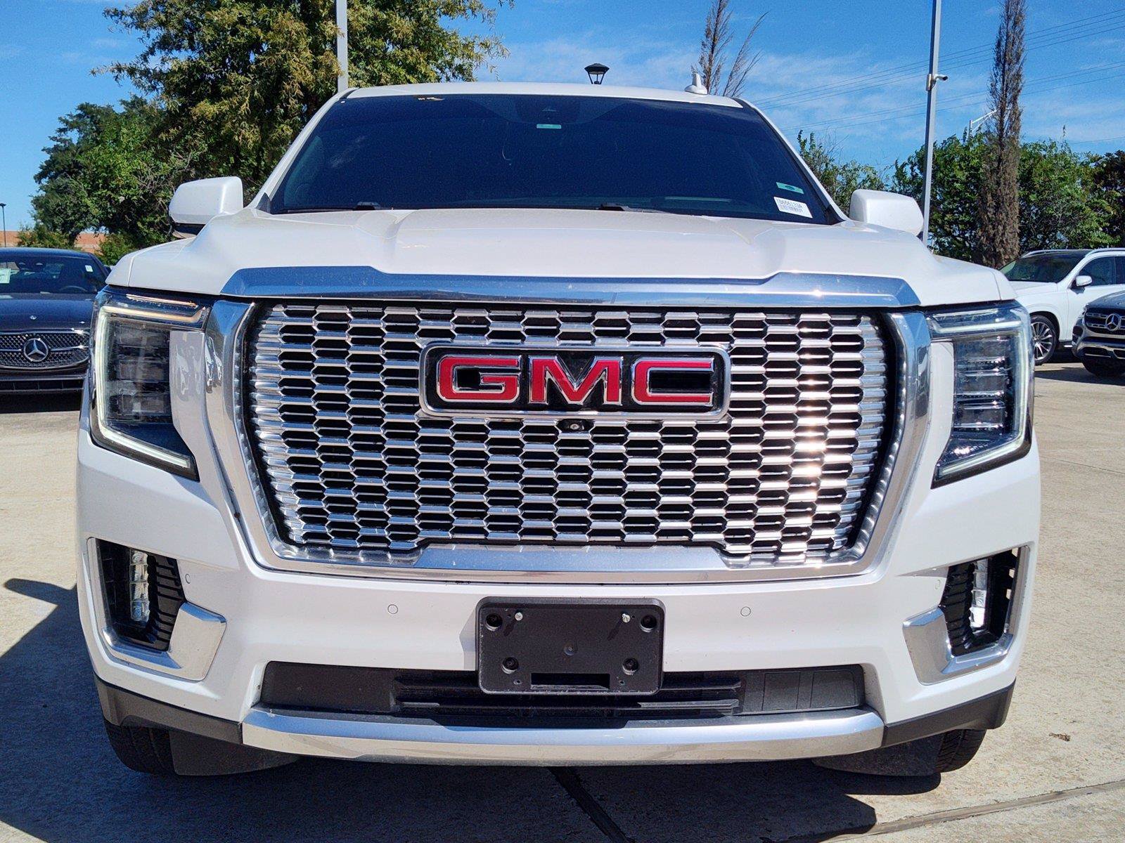 Used 2023 GMC Yukon Denali w/ Denali Reserve Package AWD/4WD image 13