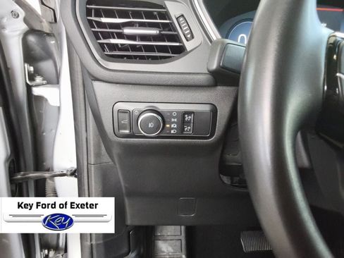 Used 2023 Ford Escape Platinum AWD/4WD image 28