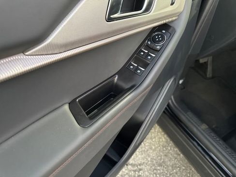 Used 2025 Ford Explorer Active image 11