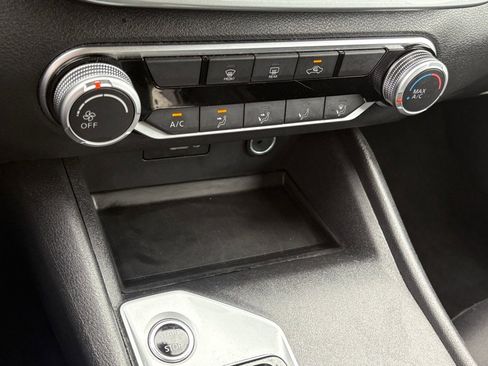 Certified 2025 Nissan Altima 2.5 SV image 19