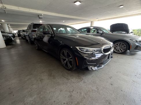 Used 2021 BMW 330i Sedan w/ Convenience Package (ZC2) RWD image 6