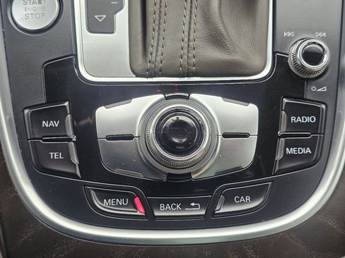 Used 2017 Audi Q5 2.0T Premium image 32