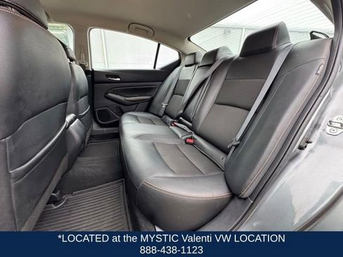 Used 2020 Nissan Altima 2.5 SR AWD/4WD image 12