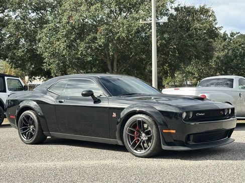 Used 2019 Dodge Challenger R/T Scat Pack image 4