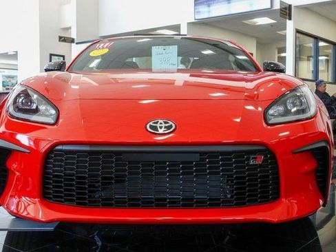 New 2025 Toyota GR86 image 6