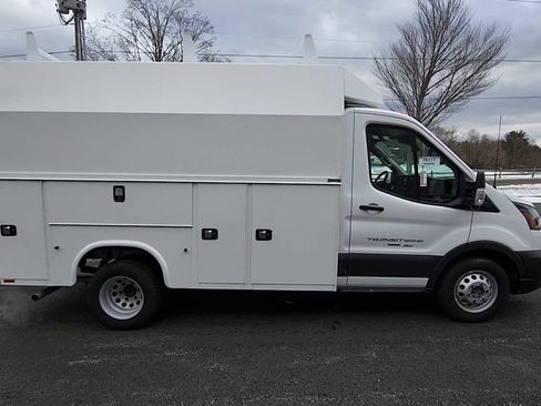New 2025 Ford Transit 350 Low Roof DRW AWD w/ Interior Upgrade Package image 9