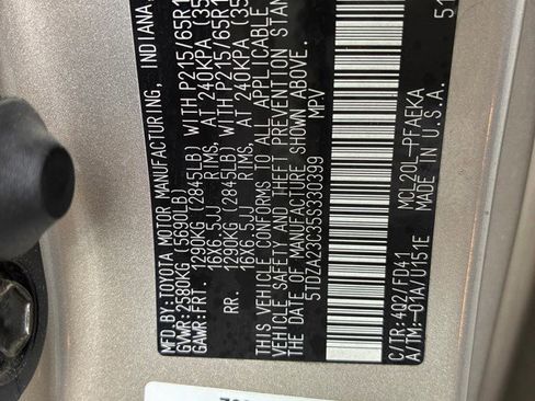 Used 2005 Toyota Sienna CE image 20