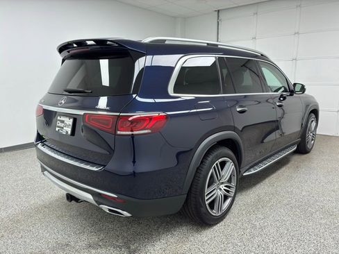 Used 2022 Mercedes-Benz GLS 450 4MATIC image 13