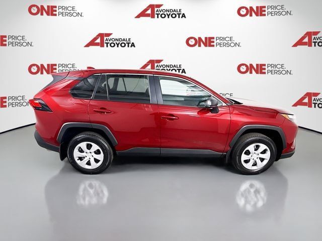 Certified 2025 Toyota RAV4 LE AWD/4WD image 9
